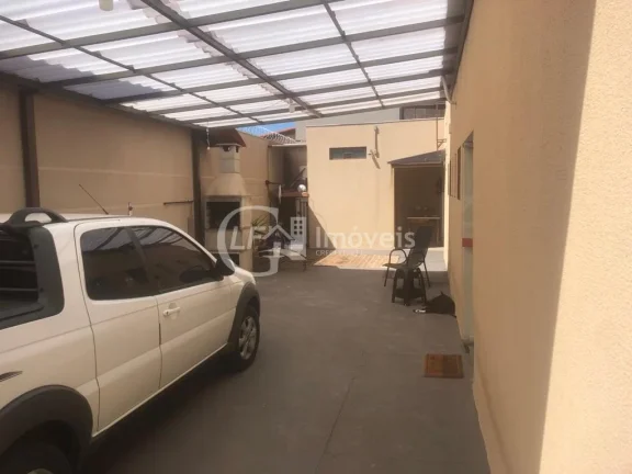 Imagem Salão Comercial à Venda em Campo Grande-MS, Bairro Mata do Jacinto - 2 Salas, 3 Banheiros, 4 Vagas de Garagem, 227m²!