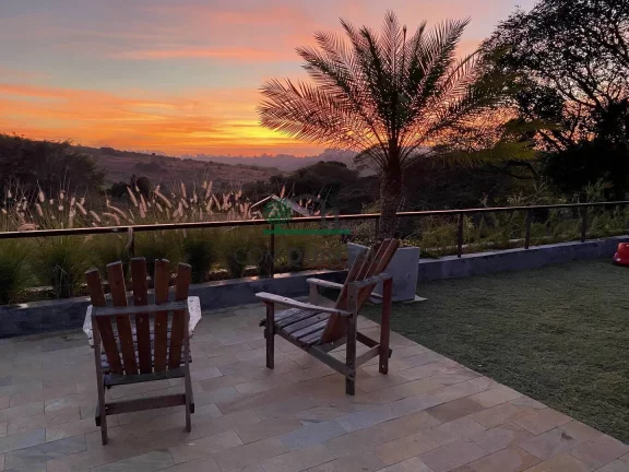 Casa com 3 Quartos para Alugar, 400 m² em Do Carmo (canguera) - São Roque