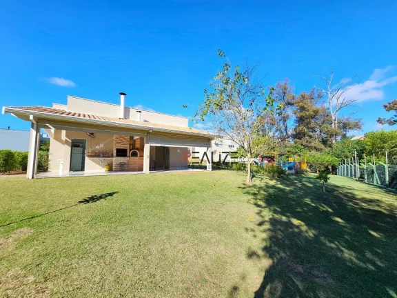 Imagem Casa com 3 suítes e piscina à venda, 155 m² por R$ 1.390.000 - Condomínio Jardim Brescia - Indaiatuba/SP