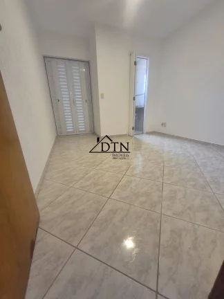 Imagem Sobrado - Jardim Tremembé - 2 suítes, 2 vagas