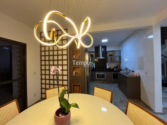 Imagem Condomínio Villa Bella III - Sobrado à venda no bairro Sítios Santa Luzia - Aparecida de Goiânia/GO