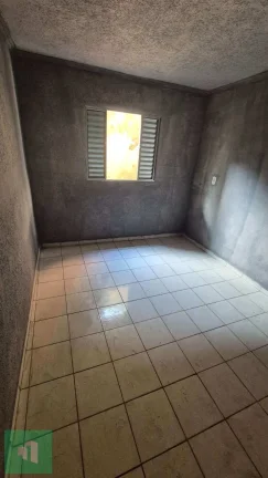 Imagem Casa à venda em Mauá, Parque Bandeirantes, com 3 quartos