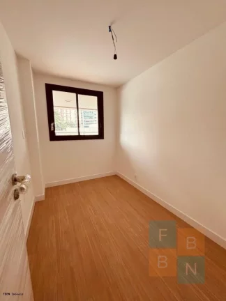 Imagem Apartamento para Venda em Rio de Janeiro / RJ no bairro Barra da Tijuca