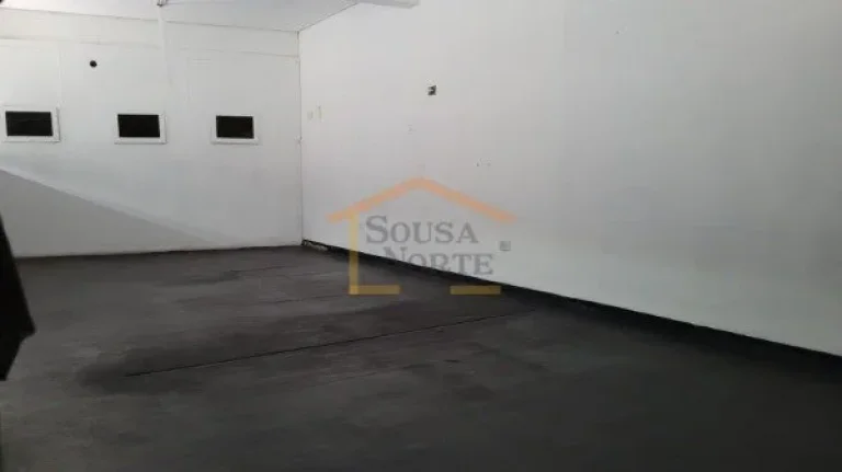Imagem Imóvel em excelente ponto comercial, ideal para empresas que precisam de espaço amplo, bem localiz...