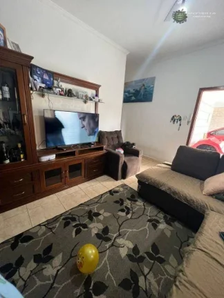 Imagem Casa com 5 dormitórios à venda, 200 m² por R$ 960.000,00 - Tupi - Praia Grande/SP
