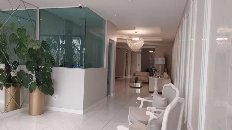 Imagem Apartamento à venda no bairro Meia Praia - Itapema/SC
