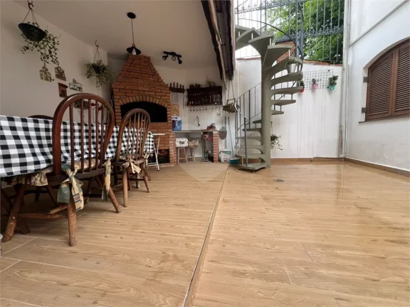 Imagem Casa à venda com 5 quartos, sendo 1 suíte, em Pirituba, São Paulo - SP
