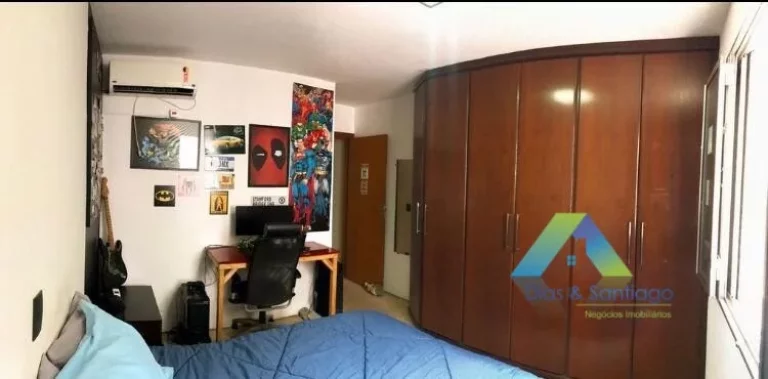 Imagem Linda casa a 10 minutos da estação do metro Conceição com 3 dormitórios,2 vagas área gourmet, localização privilegiada excelente valor!