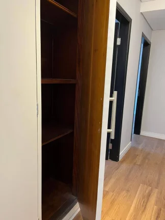 Imagem Apartamento Cerqueira César - 152M², 3 Dorms, 1 Suíte, 1 Vaga.