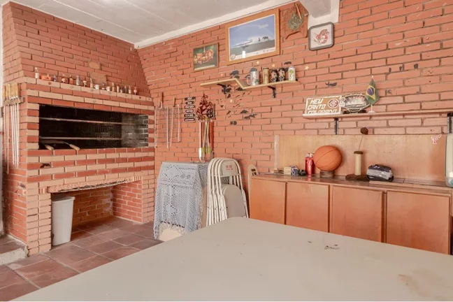 Imagem Casa com 4 Quartos à Venda,  em Camaquã - Porto Alegre