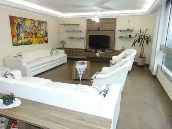 Imagem Pitangueiras,Local Nobre,70 M do Mar,1 por Andar,140 M² Úteis,Garagem,Churrasqueira,Totalmente Reformado,Top de Linha,Lindo!!!