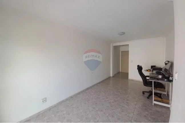 Imagem Apartamento com 2 Quartos à venda, 50m² - Jardim Sulacap, Rio de Janeiro.