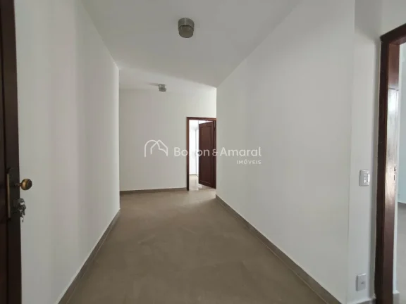 Imagem Casa comercial para locação no Parque Taquaral, Campinas - Casa térrea, 

Recém reformada e adap...