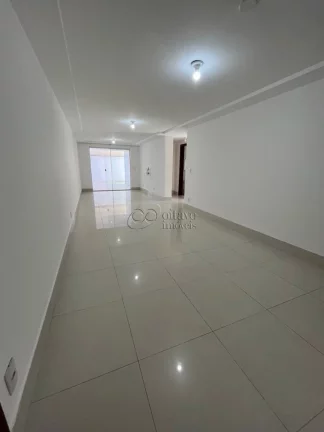 Imagem Apartamento de Luxo na Praia do Pecado: 3 Quartos, 1 Suíte, 2 Vagas - Macaé-RJ - 135m²