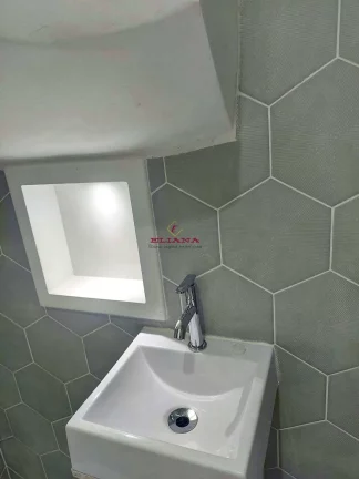 Imagem Sobrado em condomínio à venda em São Paulo, Jaraguá, com 2 quartos, 66m²