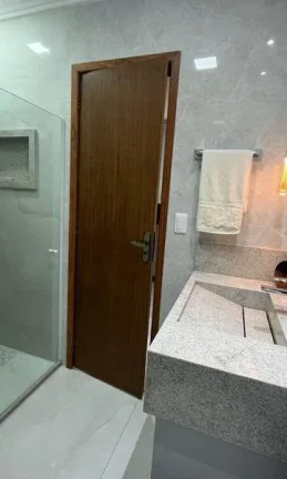 Imagem Apartamento para Venda em Nova Friburgo, Centro, 2 dormitórios, 1 suíte, 3 banheiros, 1