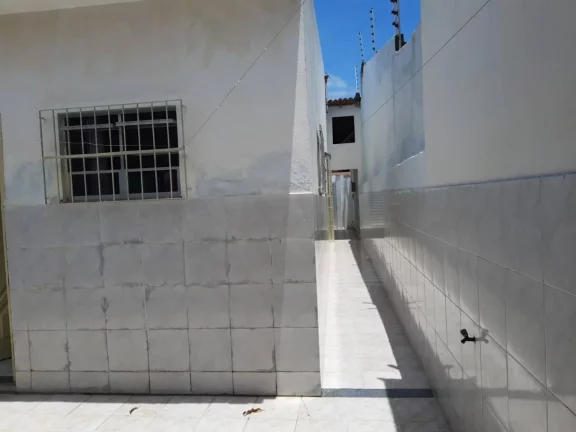 Imagem Casa à venda no Santos Dumont - 4/4, Suíte, 200m², Norte - Confira!