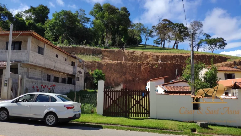 Imagem Oportunidade Única de terreno em Catuçaba, entre Taubaté e Ubatuba