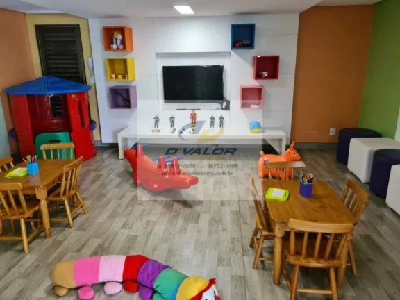 Imagem Vendo Apartamento Duplex, com 120 m², 02 Quartos (Sendo 01 suíte), 02 Vagas de Garagem.