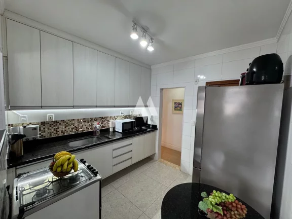 Imagem Apartamento 2 dormitórios á venda em Marapé, Santos/SP