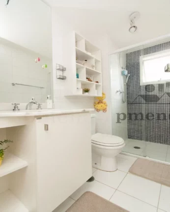 Imagem Apartamento excelente repleto de armários, com living para 02 ambientes, terraço, 03 dormitórios ...