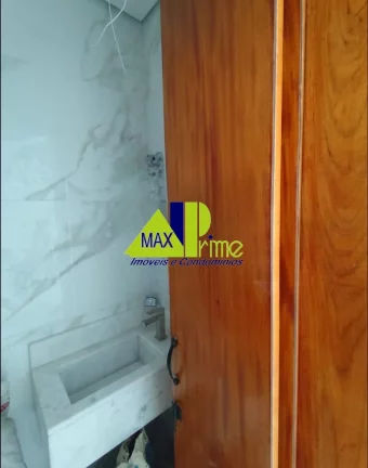 Imagem SOBRADO FRONTAL 120M²/03 DORMITÓRIOS/01 SUÍTE/SACADA/02 VAGAS