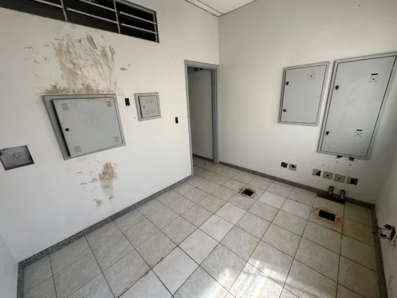 Imagem Galpão comercial para venda em Cidade Nova, 267m2