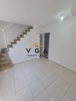 Imagem Sobrado para Venda em São Paulo, Itaquera, 2 dormitórios, 1 banheiro, 1 vaga