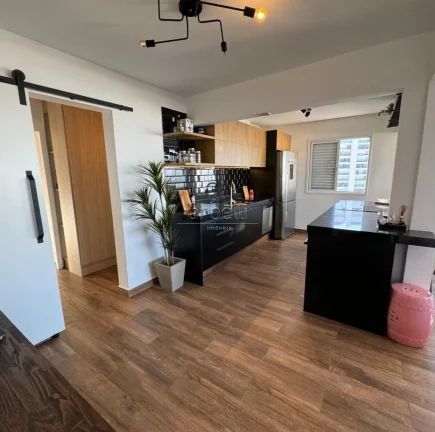 Imagem Apartamento tipo cobertura com 130 M², 3 dormitórios sendo 1 suíte, living, 2 banheiros, área de...