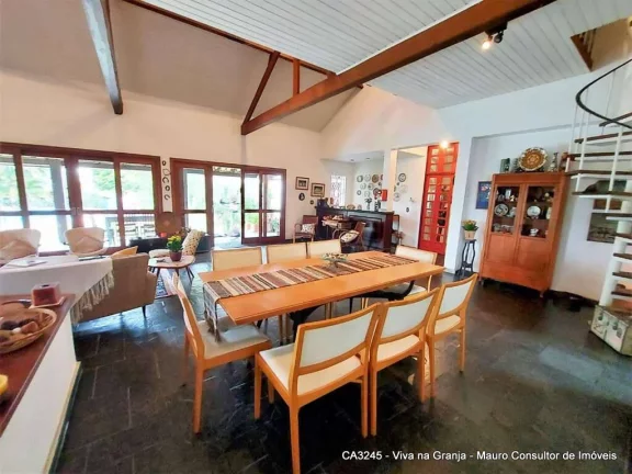 Imagem Casa com 3 quartos, 535 m², à venda por R$2.700.000- Granja Viana