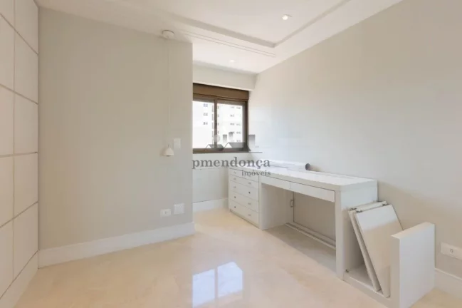 Imagem Perdizes 4 quartos, 4 suites, 5 vagas, 240 m²