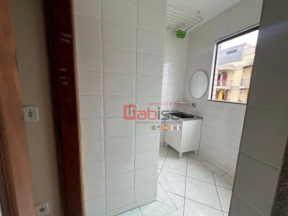 Imagem Apartamento com 3 dormitórios à venda, 80 m² por R$ 850.000,00 - Centro - Cabo Frio/RJ