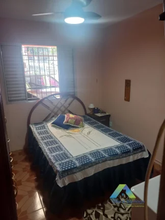 Imagem Casa à venda no bairro Jardim Cristiane - Santo André/SP
