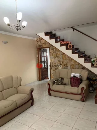 Imagem Sobrado à venda 3 Quartos, 2 Vagas, 217M², Santa Maria, São Caetano do Sul - SP