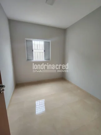 Imagem Casa excelente no Res. Abussafe com 3 dormitórios (1 suíte), banheiro social, 4 vagas de garagem, 140m² de construção em terreno de 200m².