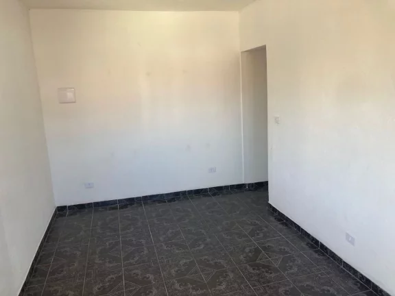 Imagem Casa com 2 dormitórios para alugar, 40 m² por R$ 1.400,00/mês - Calmon Viana - Poá/SP