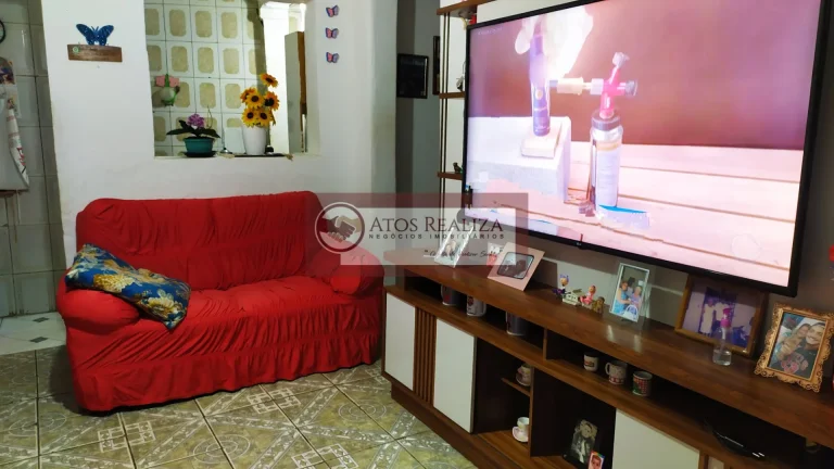 Imagem Compre Terreno 4 casas Ponto Comercial no Vila São José - SP