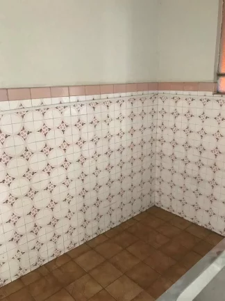Imagem CASA À VENDA 58 M² EM BANGU COM EXCELENTE TERRENO 360 M² NA TOTALIDADE