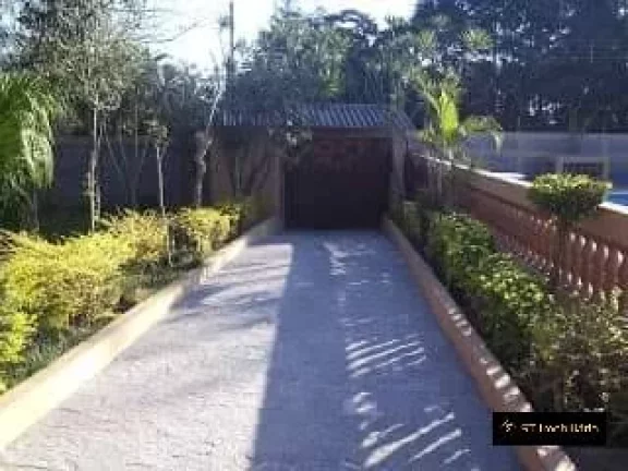 Imagem Baixou preço! Chácara em Condomínio p/ Financiamento a 35min de São Paulo!