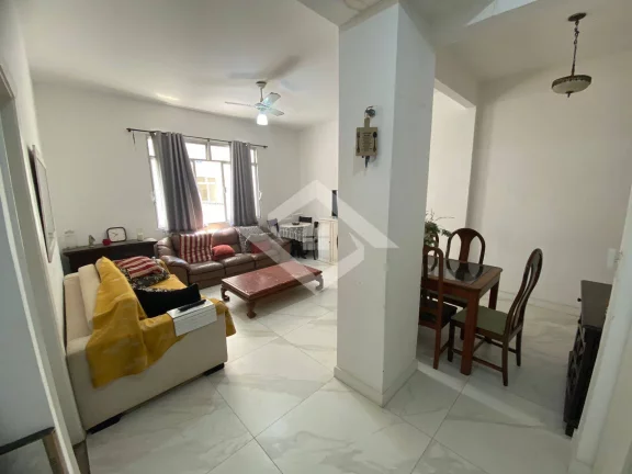 Imagem Apartamento Amplo em Copacabana - 4 Quartos, Reformado e Mobiliado