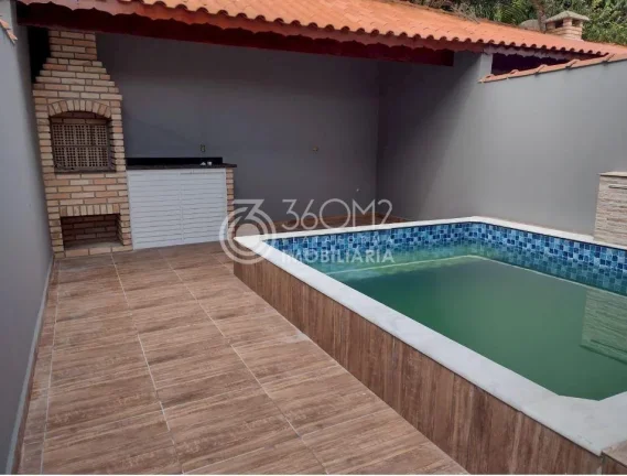 Imagem Sobrado para Venda em Itanhaém / SP no bairro Tupy