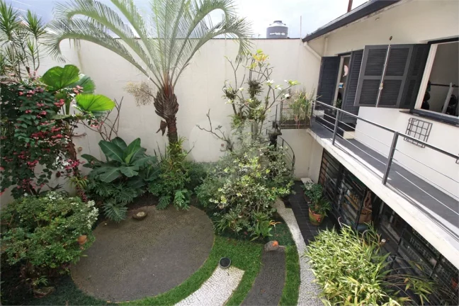 Imagem Sobrado à venda com 3 quartos, sendo 1 suíte, em City Butantã, São Paulo - SP