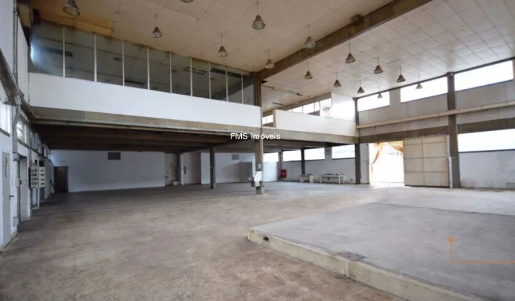 Imagem Galpão com 2.280m2 na Vila Siqueira, zona Norte