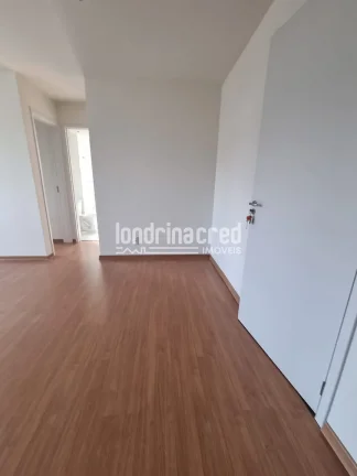 Imagem Apartamento novíssimo no Condomínio Flôr de Lótus: 2 quartos, sala 2 ambientes, cozinha, lavanderia e lazer completo com quadra e salão de festas.