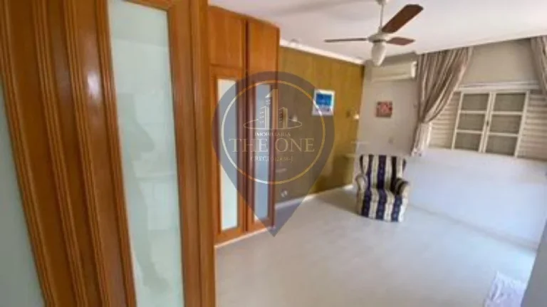 Imagem Residência de alto padrão na Vila Madalena, São Paulo-SP: 3 quartos, 1 suíte, 3 salas, 3 banheiros, 4 vagas de garagem, 121m².