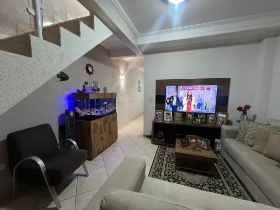 Imagem Sobrado com 3 dormitórios à venda, 215 m² por R$ 549.000,00 - Parque Residencial Marengo - Itaquaquecetuba/SP
