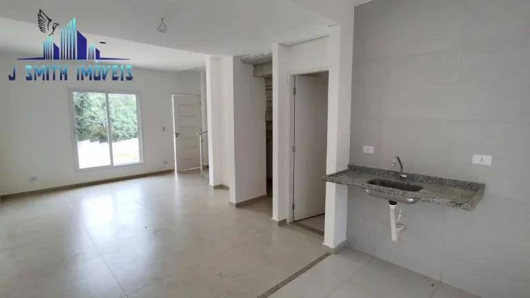 Imagem CASA 2 SUÍTES, 75m², 2 VAGAS, CONDOMÍNIO LAZER COMPLETO. KM 26 DA RAPOSO