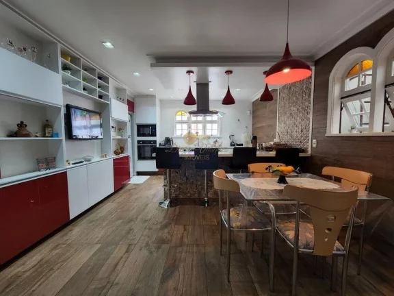 Imagem Casa para Venda em Teresópolis / RJ no bairro Tijuca