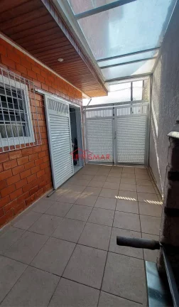Imagem Sobrado em condomínio 2 dormitórios no bairro Japui – São Vicente