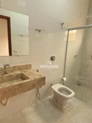 Imagem Casa com 3 dormitórios à venda, 202 m² por R$ 850.000,00 - Setor Paranaíba - Itumbiara/GO